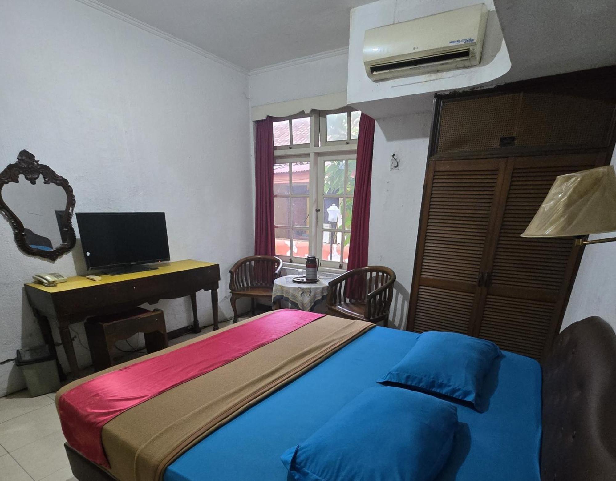 Hotel Royal Juanda Jakarta Bagian luar foto